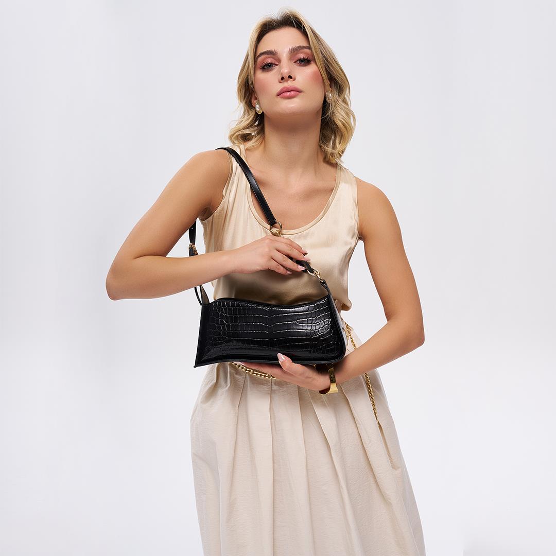 Matmazel Yildun Black Women’s Shoulder Bag